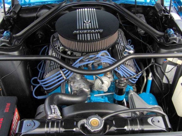 1967_Ford_Mustang_fastback_302_Hi-Po.JPG