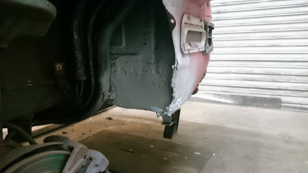 Schweller HL.jpg (120.27 KiB) 40555 mal betrachtet Schweller HL.jpg